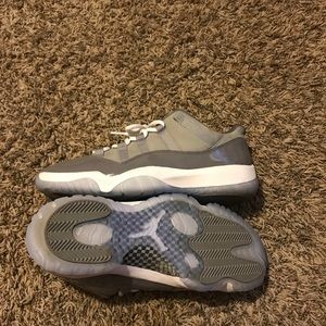 Jordan 11 Wolf grey